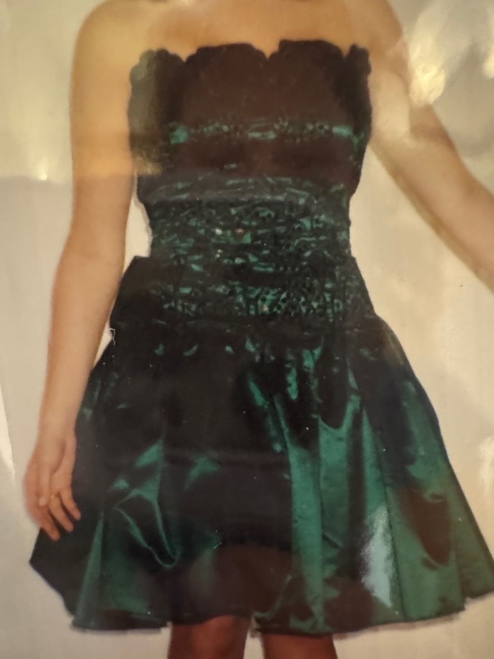Emerald Green Strapless Taffeta Party Dress w Embroidered Bodice size 6